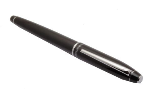 HERO 372 Fountain Pen – Elegant Design, Smooth Writing