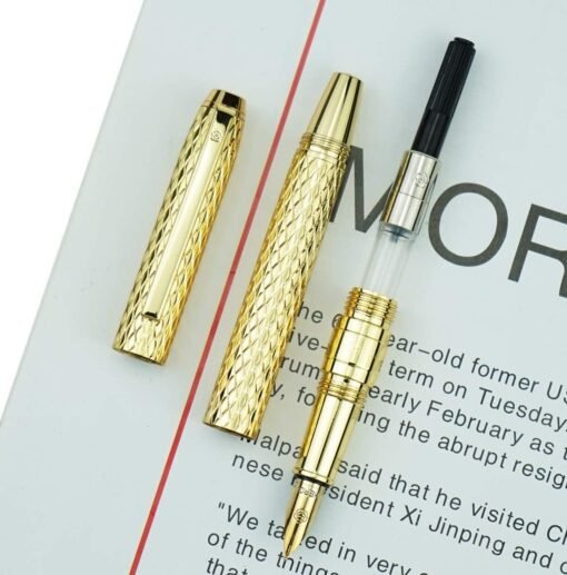 HERO 703: Luxurious Gold-Plated Fountain Pen - Image 2