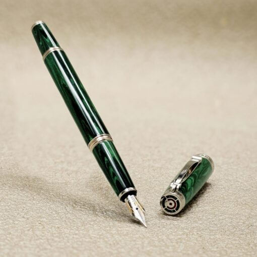 CLEO Skribent Ebonite Fountain Pen: Elegant Faceted Design - Image 2