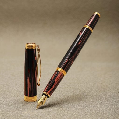 CLEO Skribent Ebonite Fountain Pen: Elegant Faceted Design - Image 3