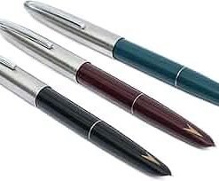 Hero 329 fountainpen green, red, black. Available at Penshelf