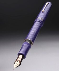 Leonardo MZ Grande 2.0 Dragon Skin Purple RGT with No. 8 14K gold Broad nib, piston filler, ebonite feed and 1.5 ml ink capacity.